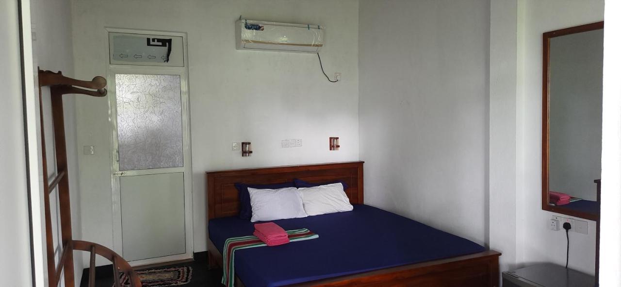 Tamarind Blue Hotel Tangalle Bagian luar foto