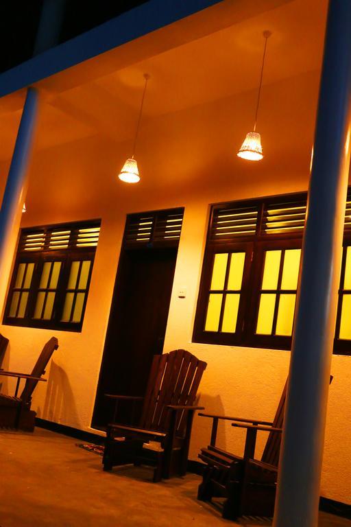 Tamarind Blue Hotel Tangalle Bagian luar foto
