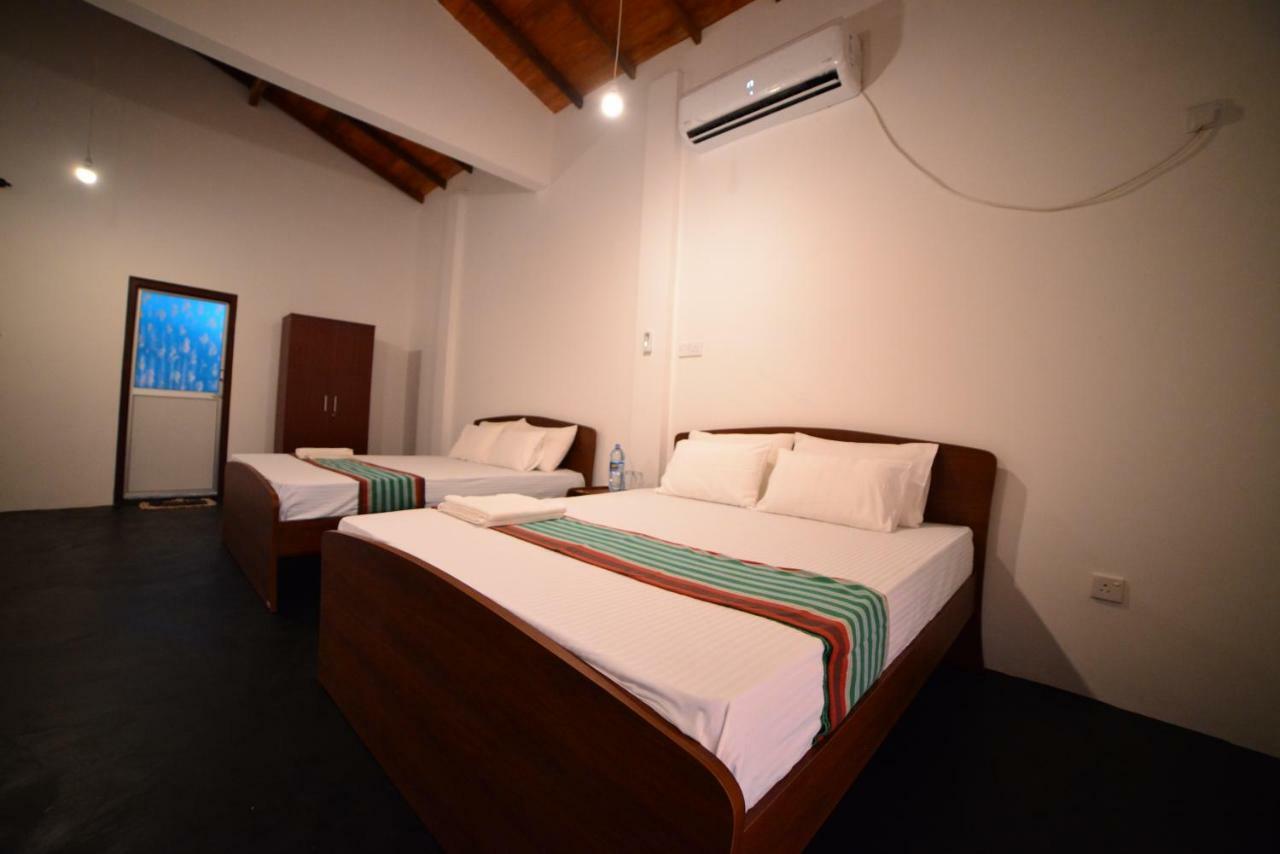 Tamarind Blue Hotel Tangalle Bagian luar foto