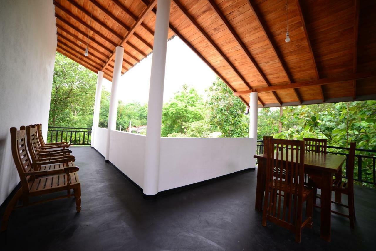 Tamarind Blue Hotel Tangalle Bagian luar foto