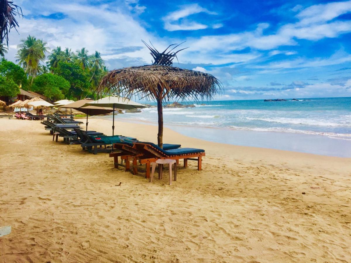 Tamarind Blue Hotel Tangalle Bagian luar foto